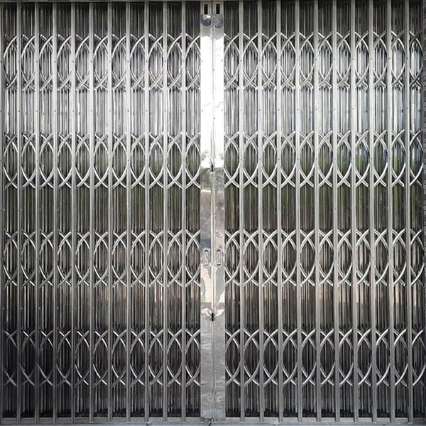 Cửa kéo inox (600 600)